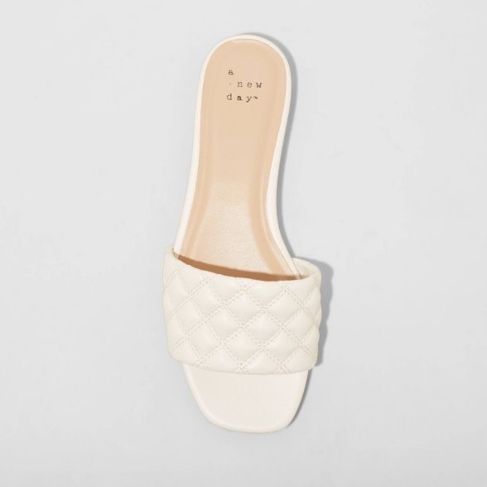 Ivory Quilted Slides - Size 6